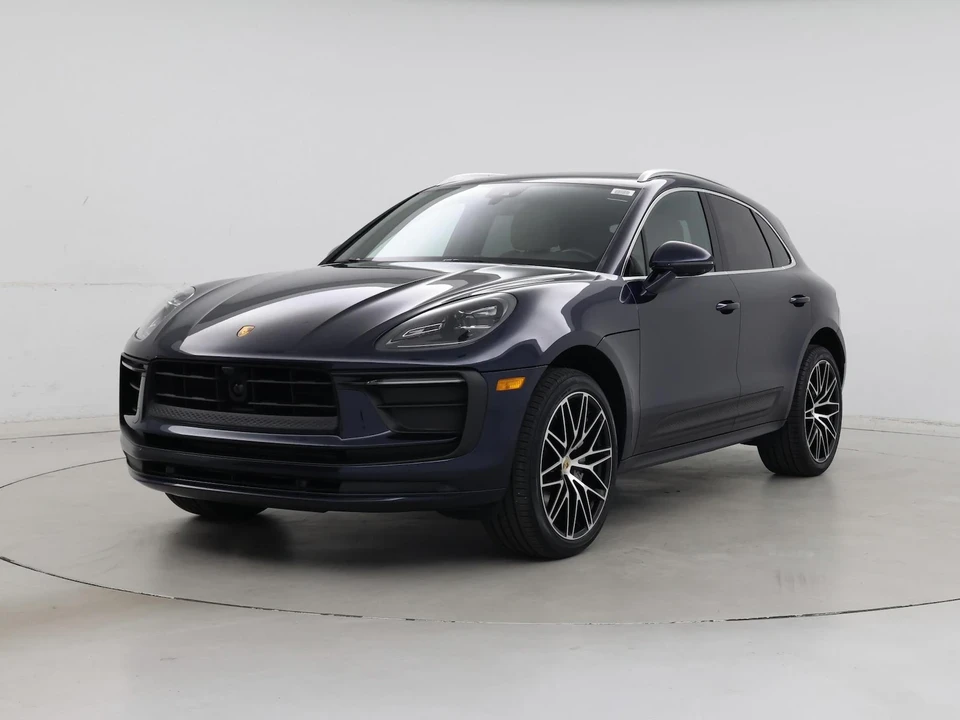 2023 Porsche Macan T - Image 5 of 27
