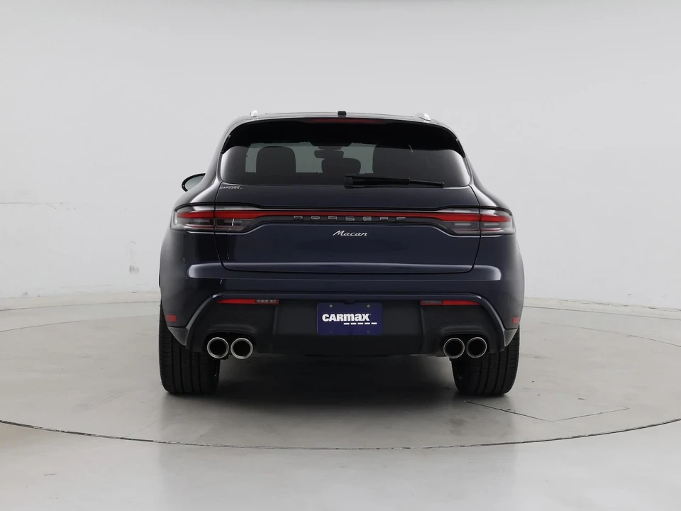 2023 Porsche Macan T - Image 7 of 27