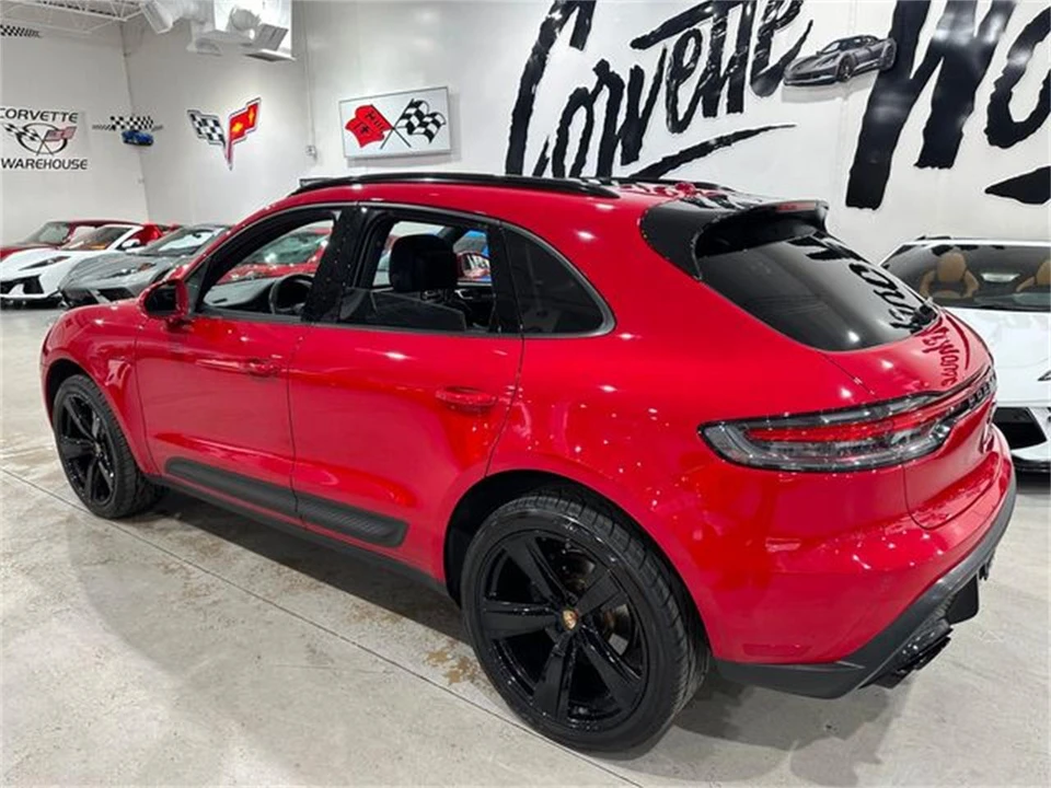 2023 Porsche Macan - Image 4 of 30