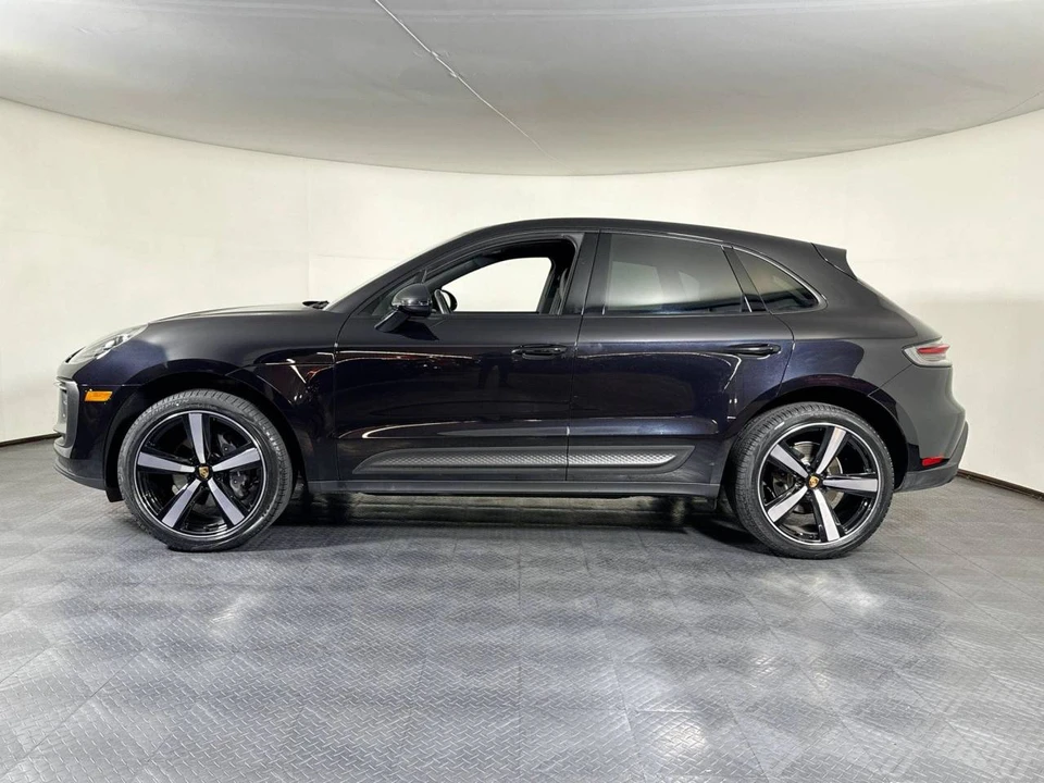 2023 Porsche Macan T - Image 2 of 4