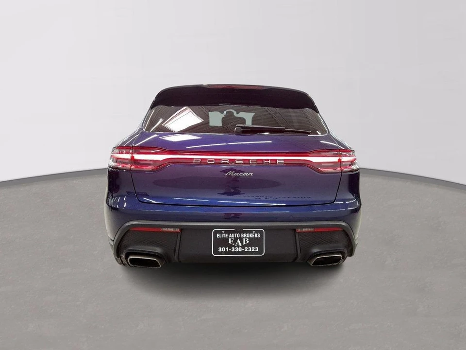 2023 Porsche Macan - Image 6 of 12