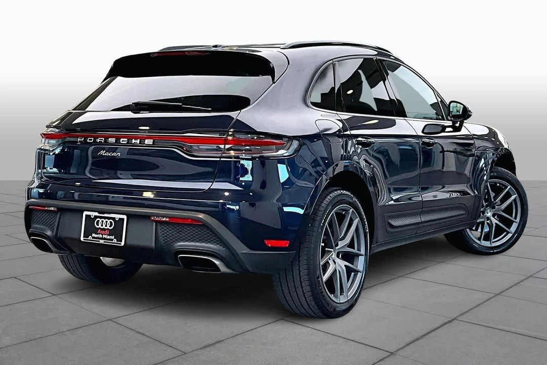 2023 Porsche Macan T - Image 12 of 12