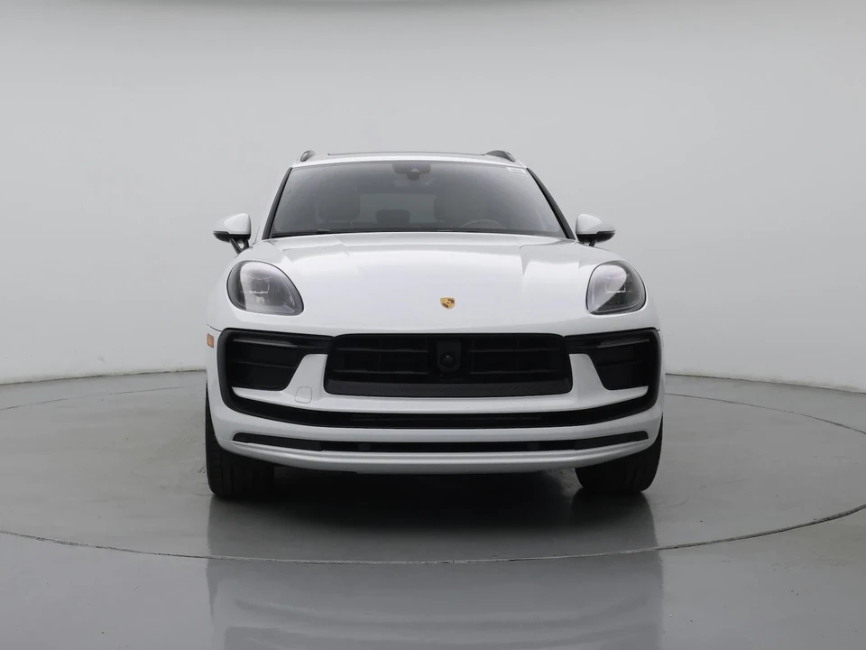 2023 Porsche Macan - Image 6 of 28
