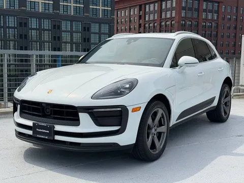 2023 Porsche Macan