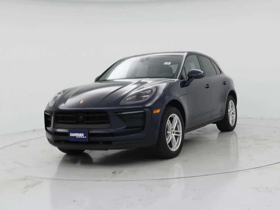 2023 Porsche Macan - Image 5 of 28