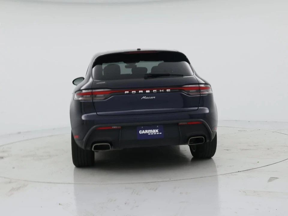 2023 Porsche Macan - Image 7 of 28