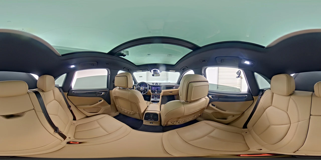 2023 Porsche Macan - Image 27 of 28