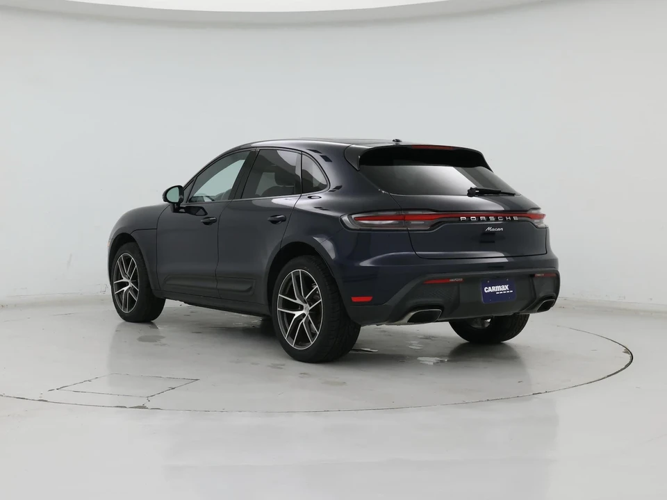 2023 Porsche Macan - Image 3 of 28