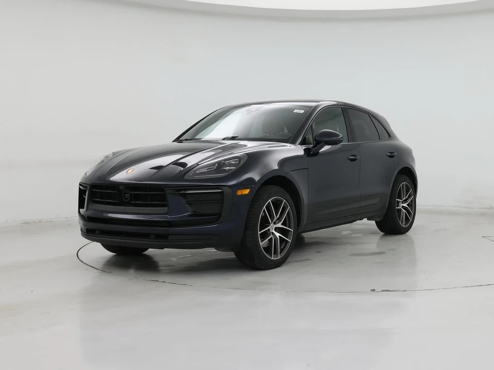 2023 Porsche Macan - Image 5 of 28