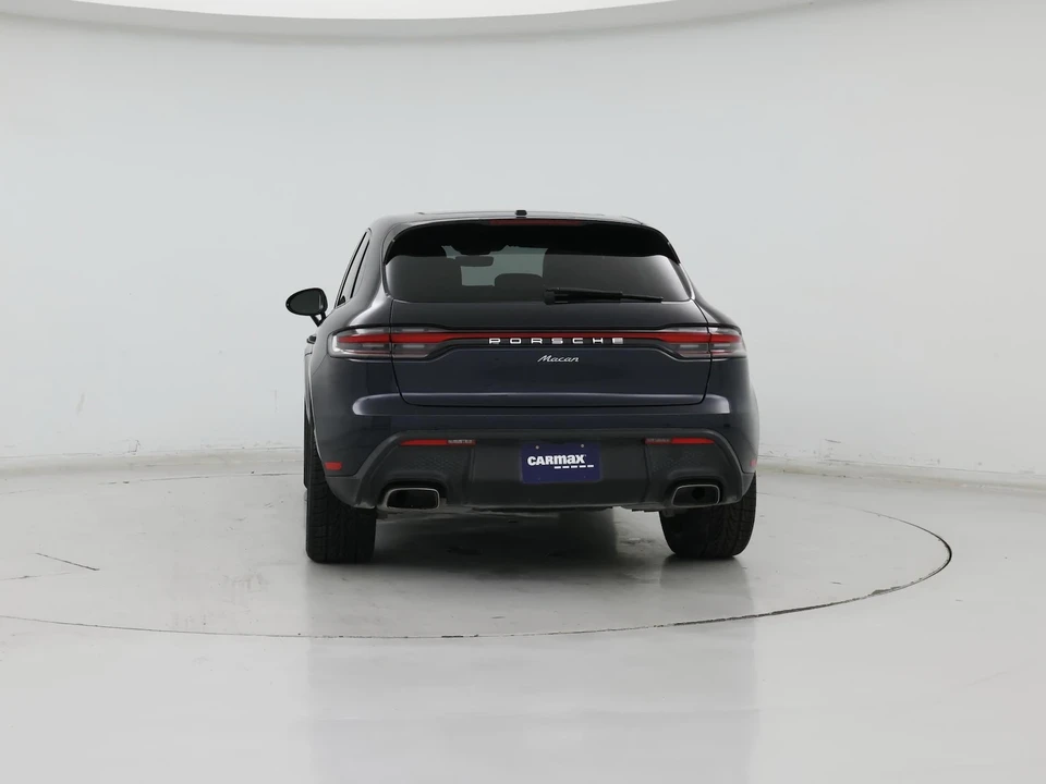 2023 Porsche Macan - Image 7 of 28