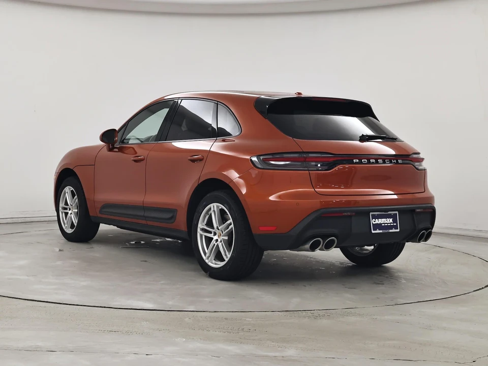 2023 Porsche Macan - Image 3 of 28