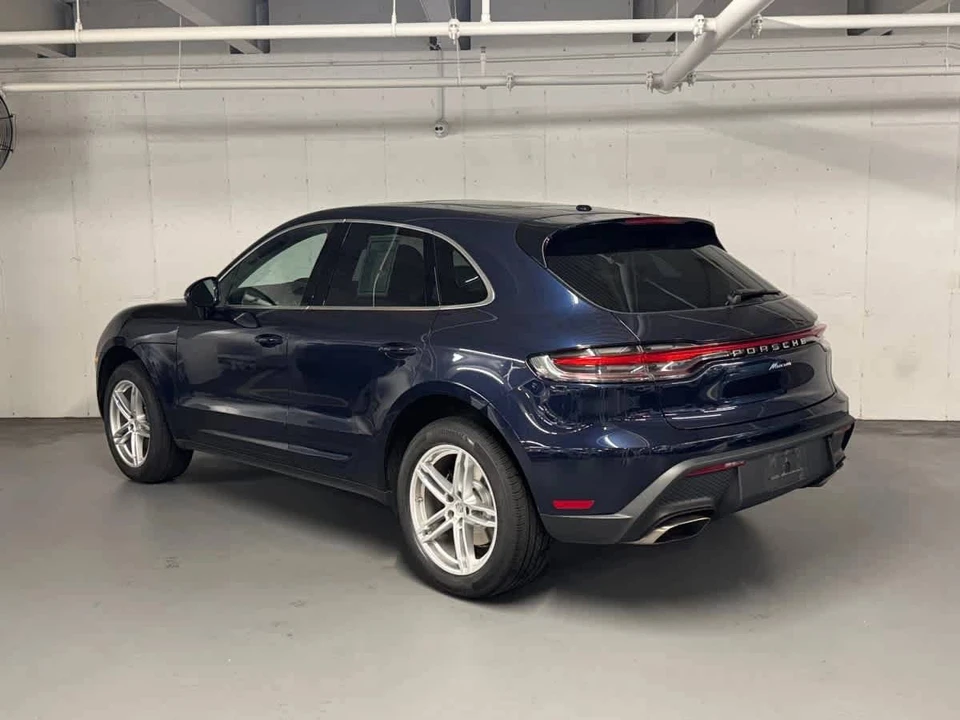 2023 Porsche Macan - Image 3 of 5