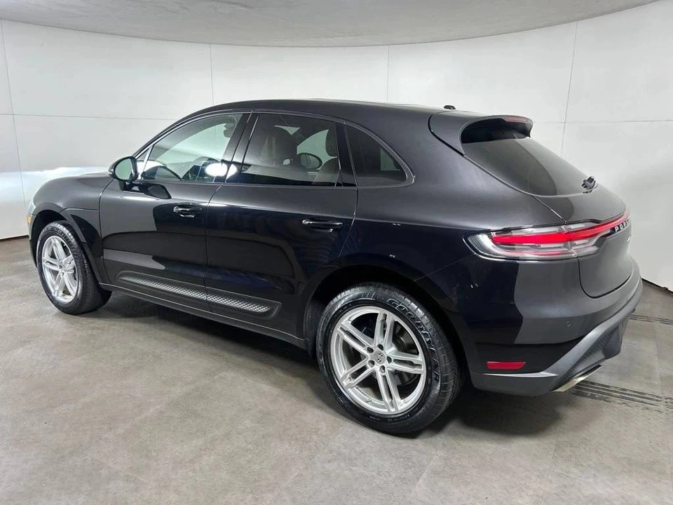 2023 Porsche Macan T - Image 3 of 5