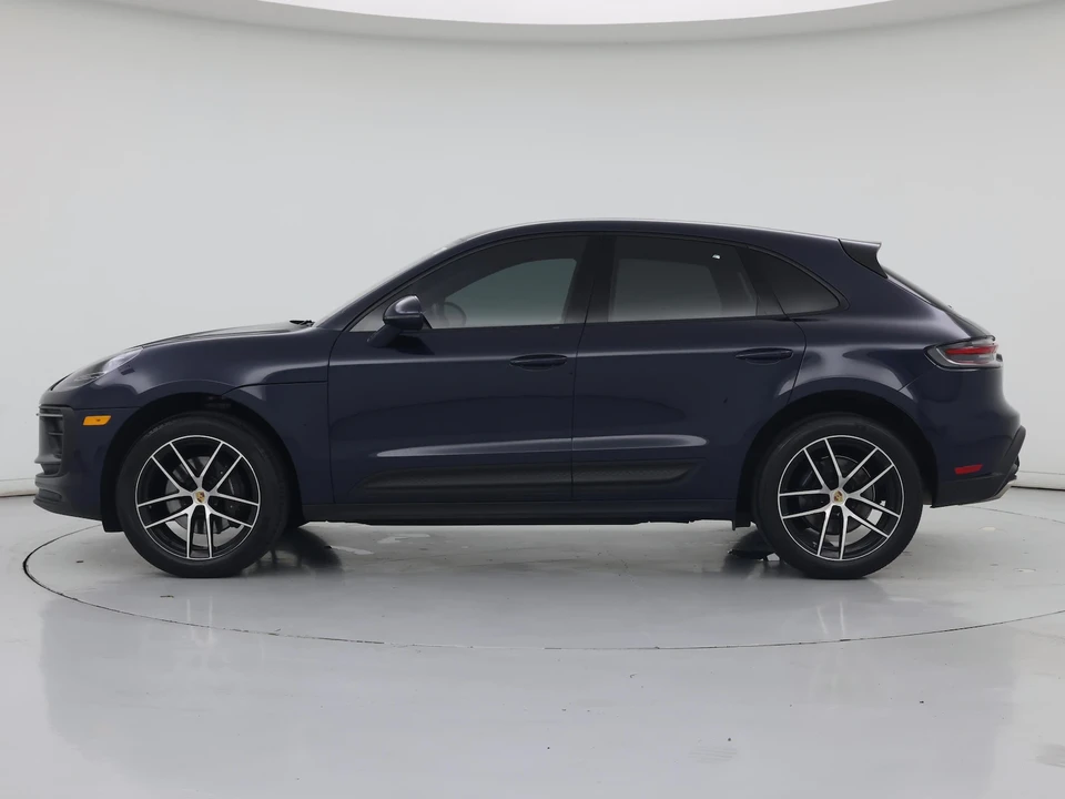 2023 Porsche Macan - Image 4 of 27