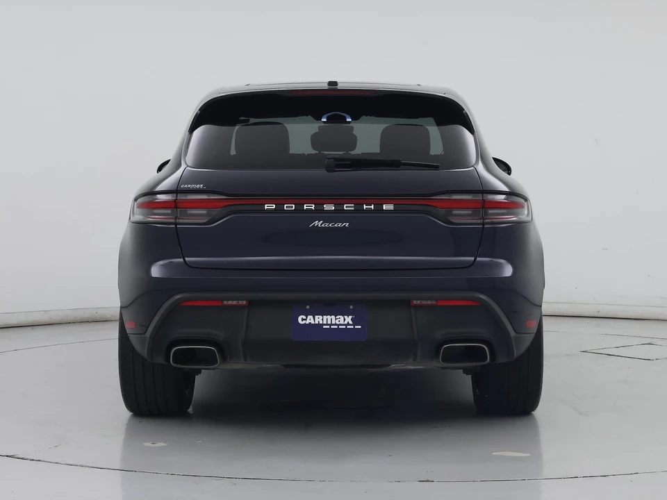 2023 Porsche Macan - Image 7 of 27