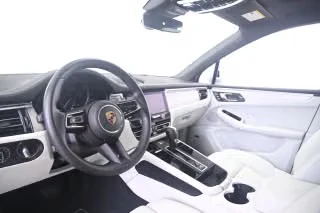 2023 Porsche Macan T - Image 25 of 31