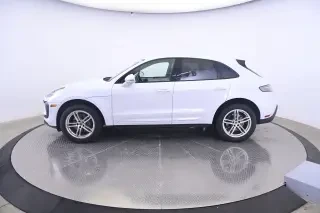2023 Porsche Macan T - Image 13 of 31