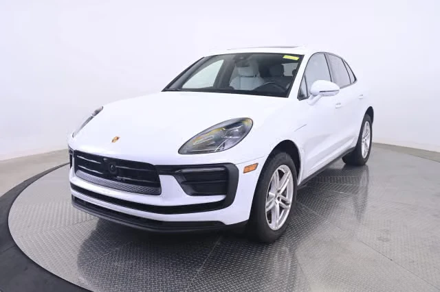 2023 Porsche Macan T - Image 2 of 31