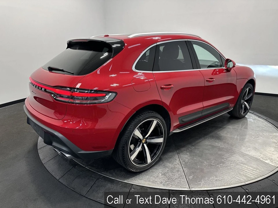 2023 Porsche Macan - Image 4 of 21
