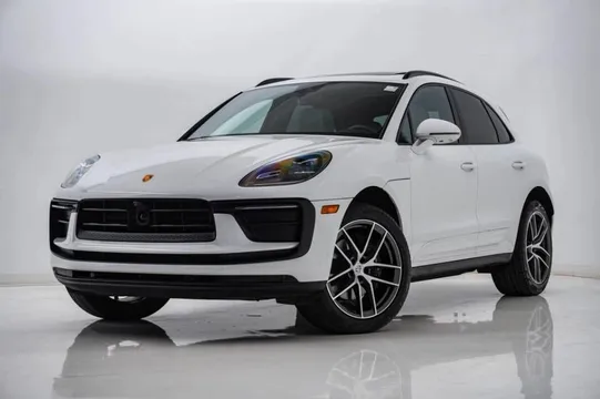 2023 Porsche Macan