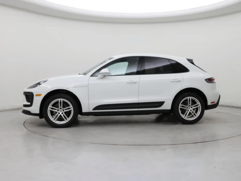 2023 Porsche Macan - Image 4 of 28