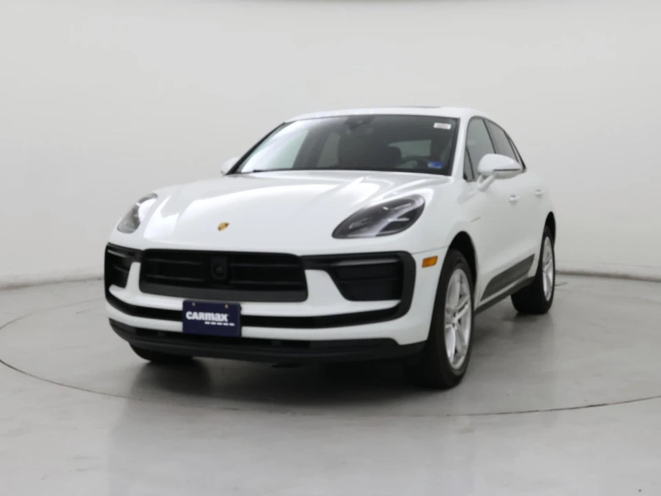 2023 Porsche Macan - Image 5 of 28