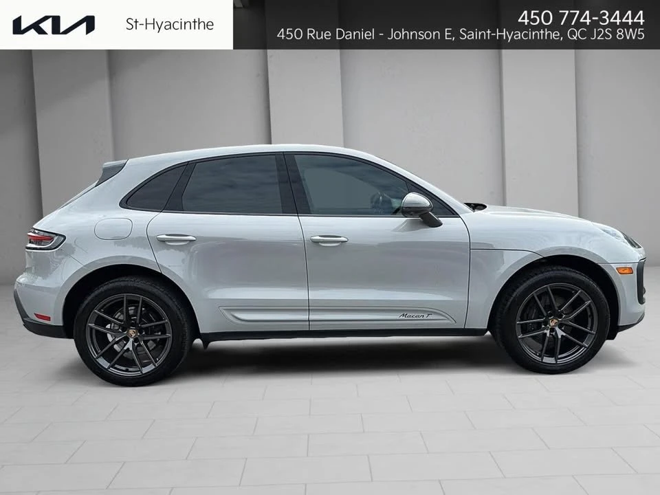 2023 Porsche Macan T - Image 4 of 4