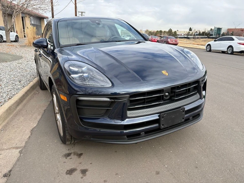 2023 Porsche - Image 12 of 31