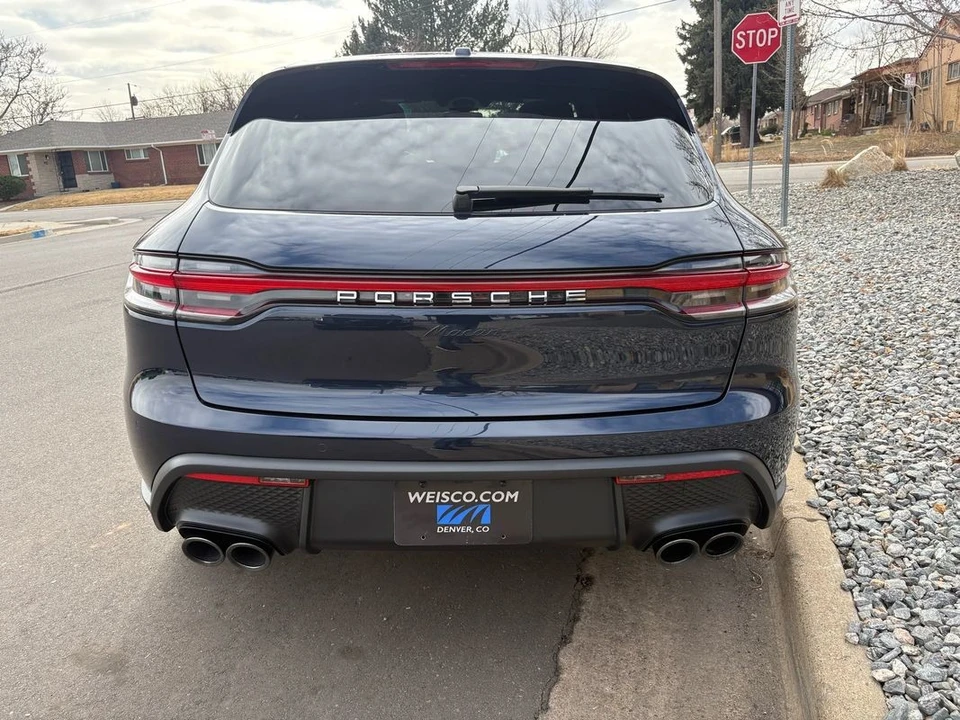 2023 Porsche - Image 6 of 31