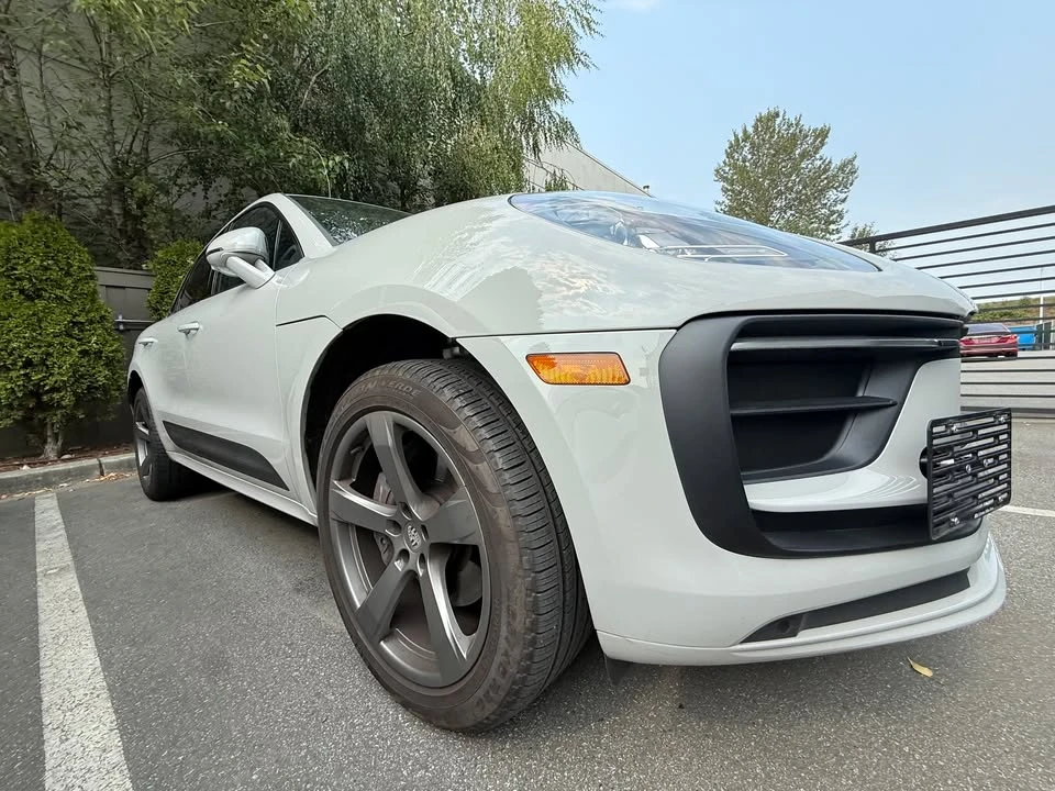 2023 Porsche Macan T - Image 3 of 6