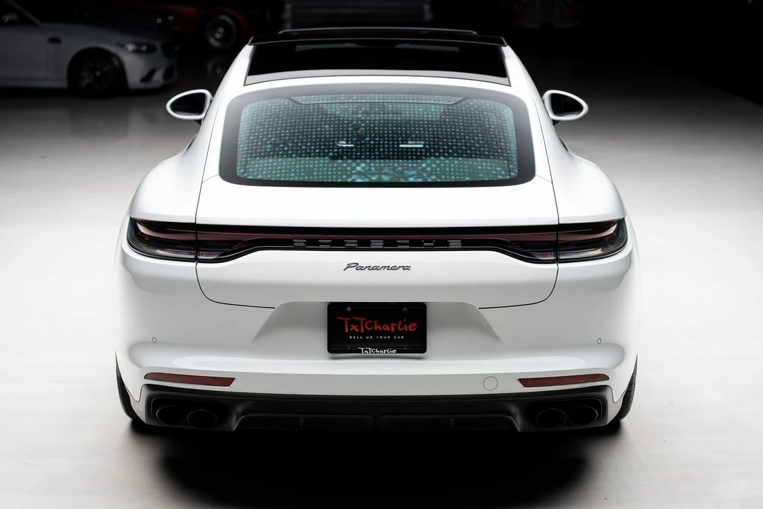 2023 Porsche 971 Panamera - Image 24 of 31