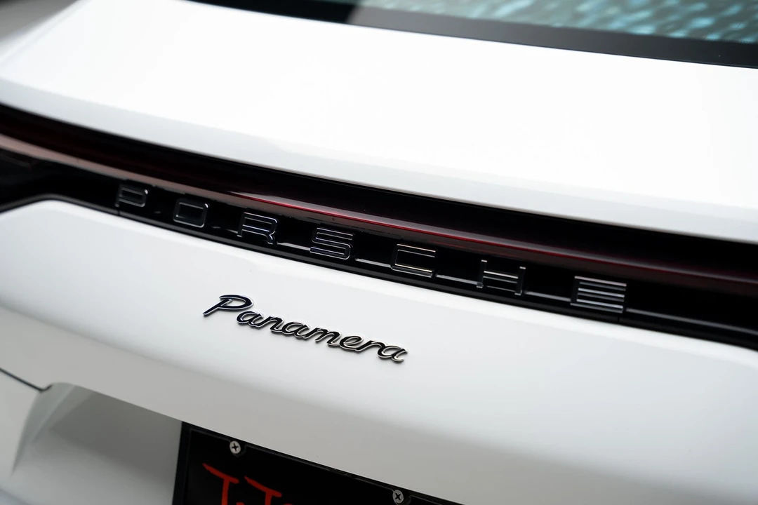 2023 Porsche 971 Panamera - Image 29 of 31