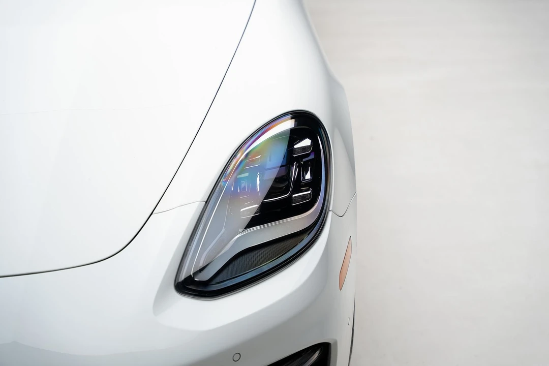 2023 Porsche 971 Panamera - Image 11 of 31
