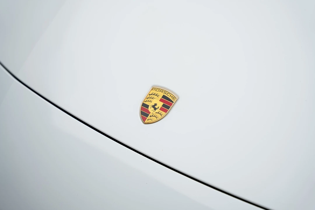 2023 Porsche 971 Panamera - Image 13 of 31