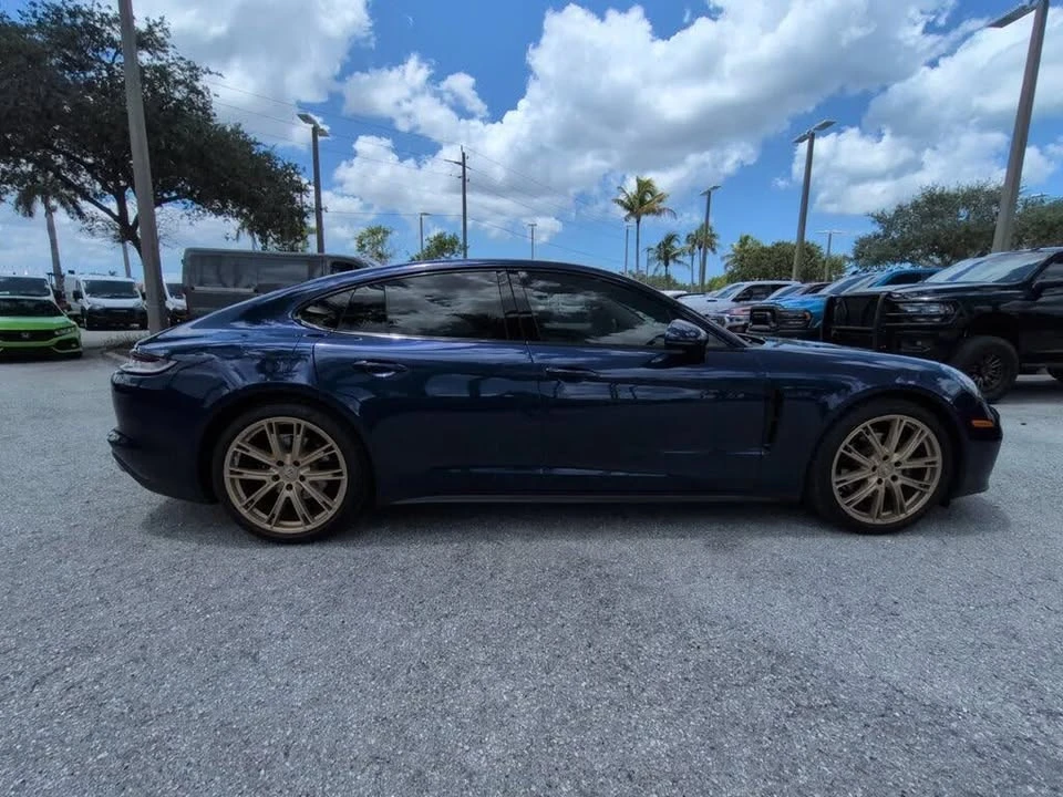 2023 Porsche 971 Panamera - Image 4 of 19
