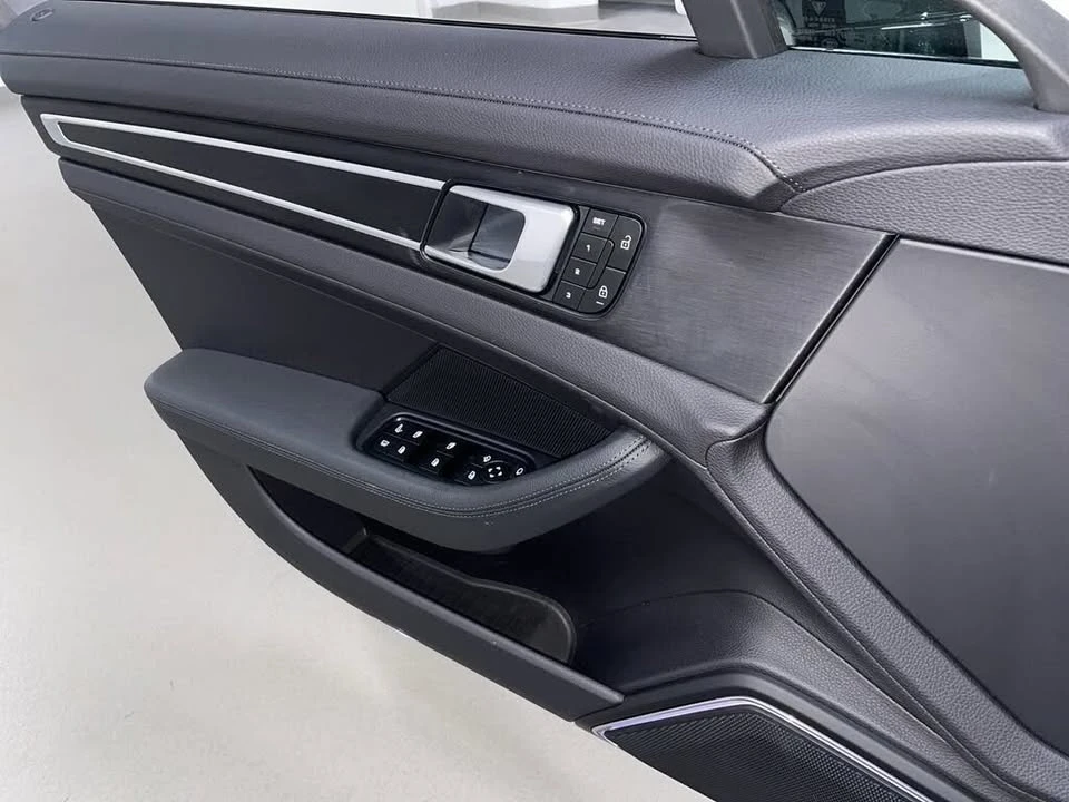 2023 Porsche 971 Panamera - Image 9 of 19