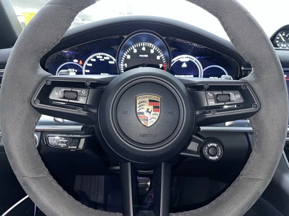 2023 Porsche 971 Panamera - Image 10 of 19