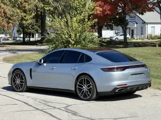 2023 Porsche 971 Panamera - Image 3 of 4