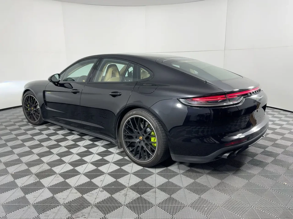2023 Porsche 971 Panamera - Image 3 of 12