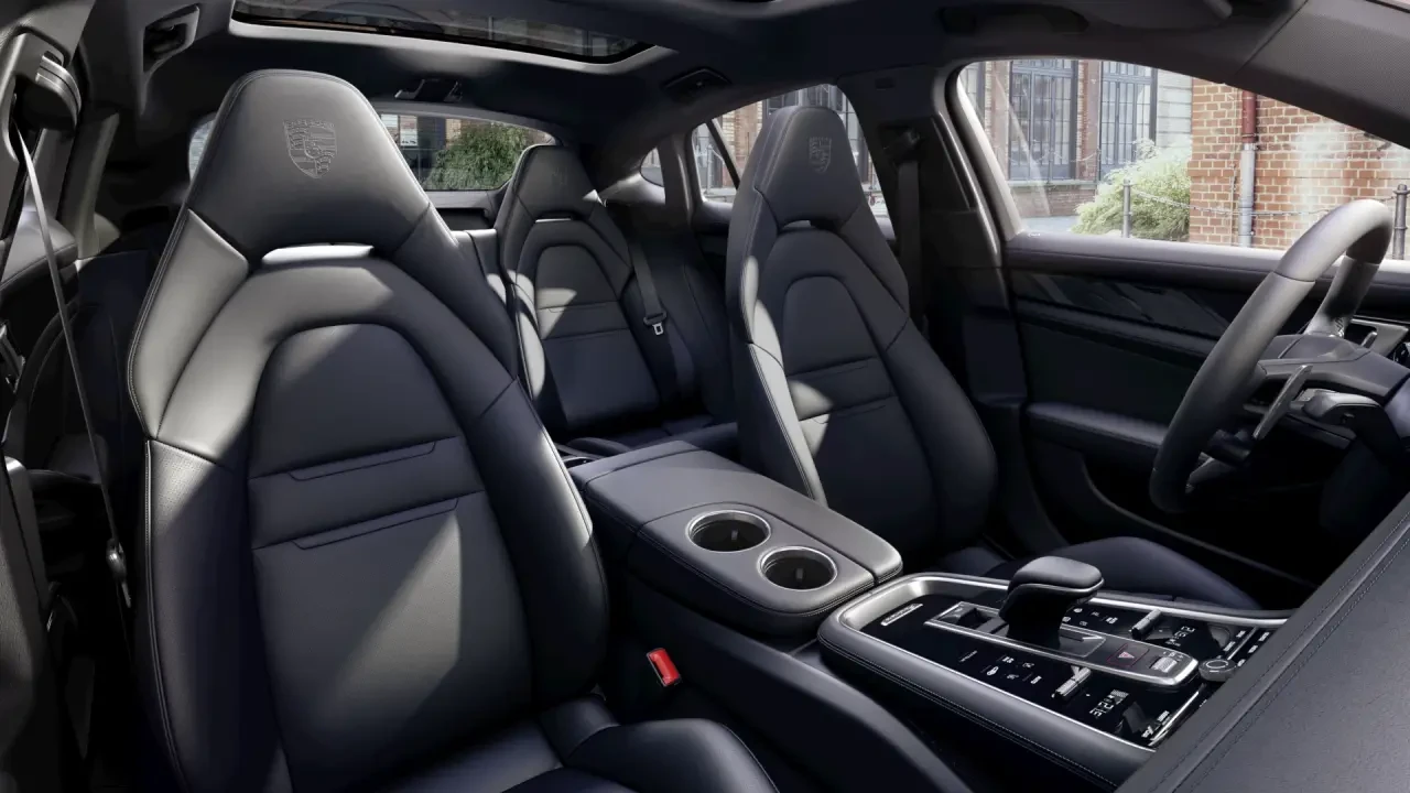 2023 Porsche 971 Panamera - Image 6 of 6