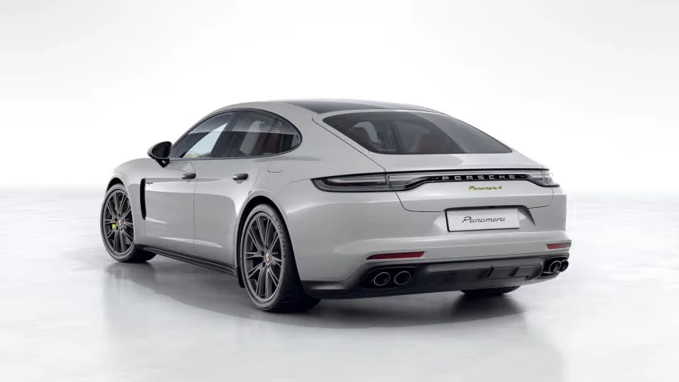 2023 Porsche 971 Panamera - Image 19 of 31