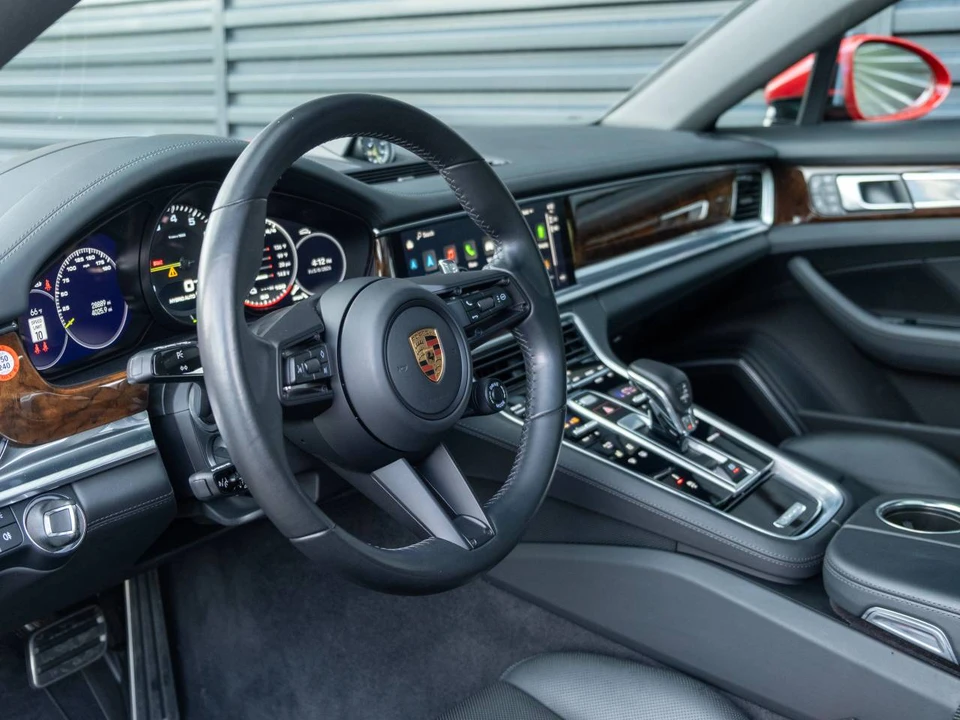 2023 Porsche 971 Panamera - Image 4 of 5