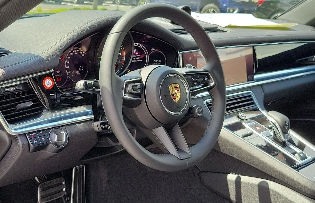 2023 Porsche 971 Panamera - Image 4 of 7