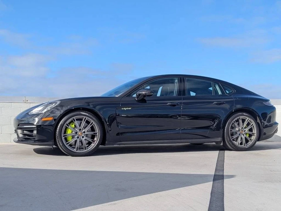 2023 Porsche 971 Panamera S - Image 2 of 5