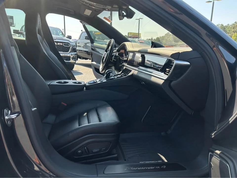 2023 Porsche 971 Panamera - Image 13 of 16