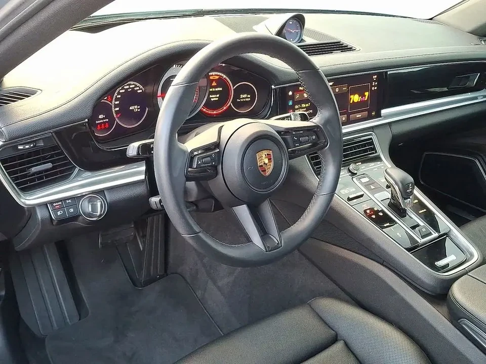2023 Porsche 971 Panamera - Image 4 of 7