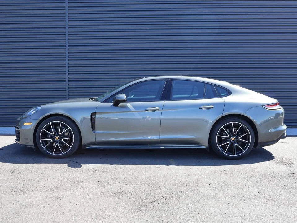 2023 Porsche 971 Panamera - Image 2 of 5
