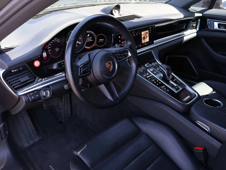2023 Porsche 971 Panamera - Image 4 of 5