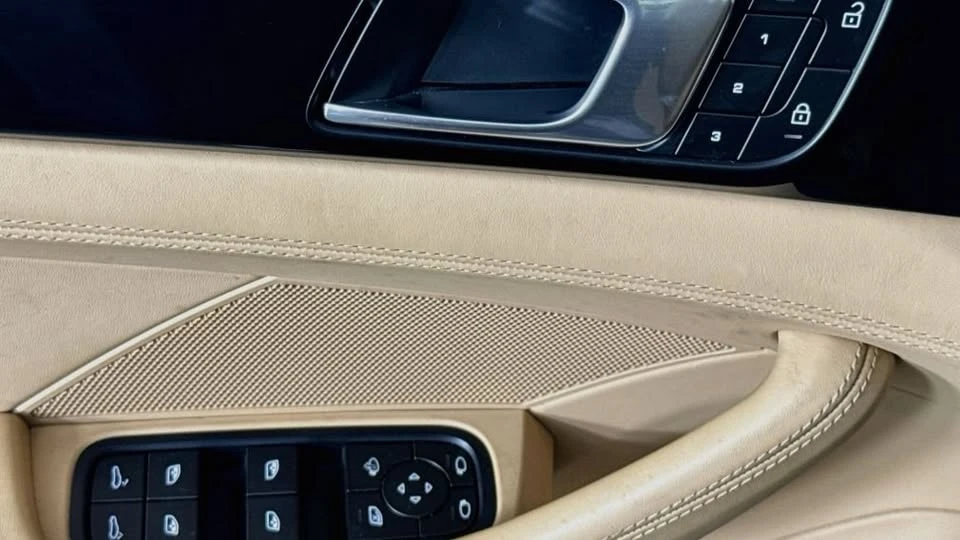 2023 Porsche 971 Panamera - Image 17 of 20
