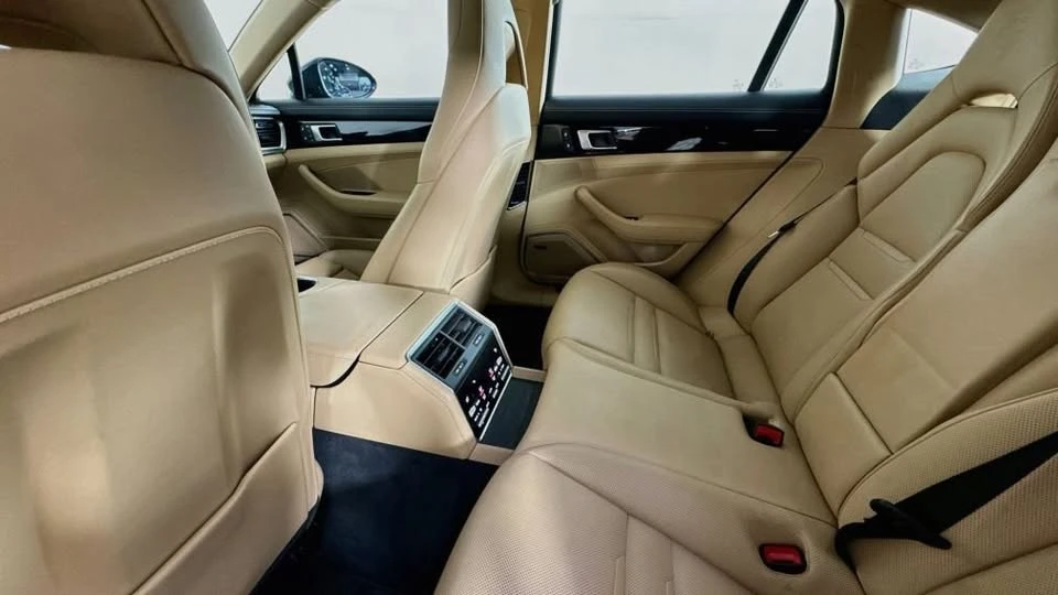 2023 Porsche 971 Panamera - Image 18 of 20